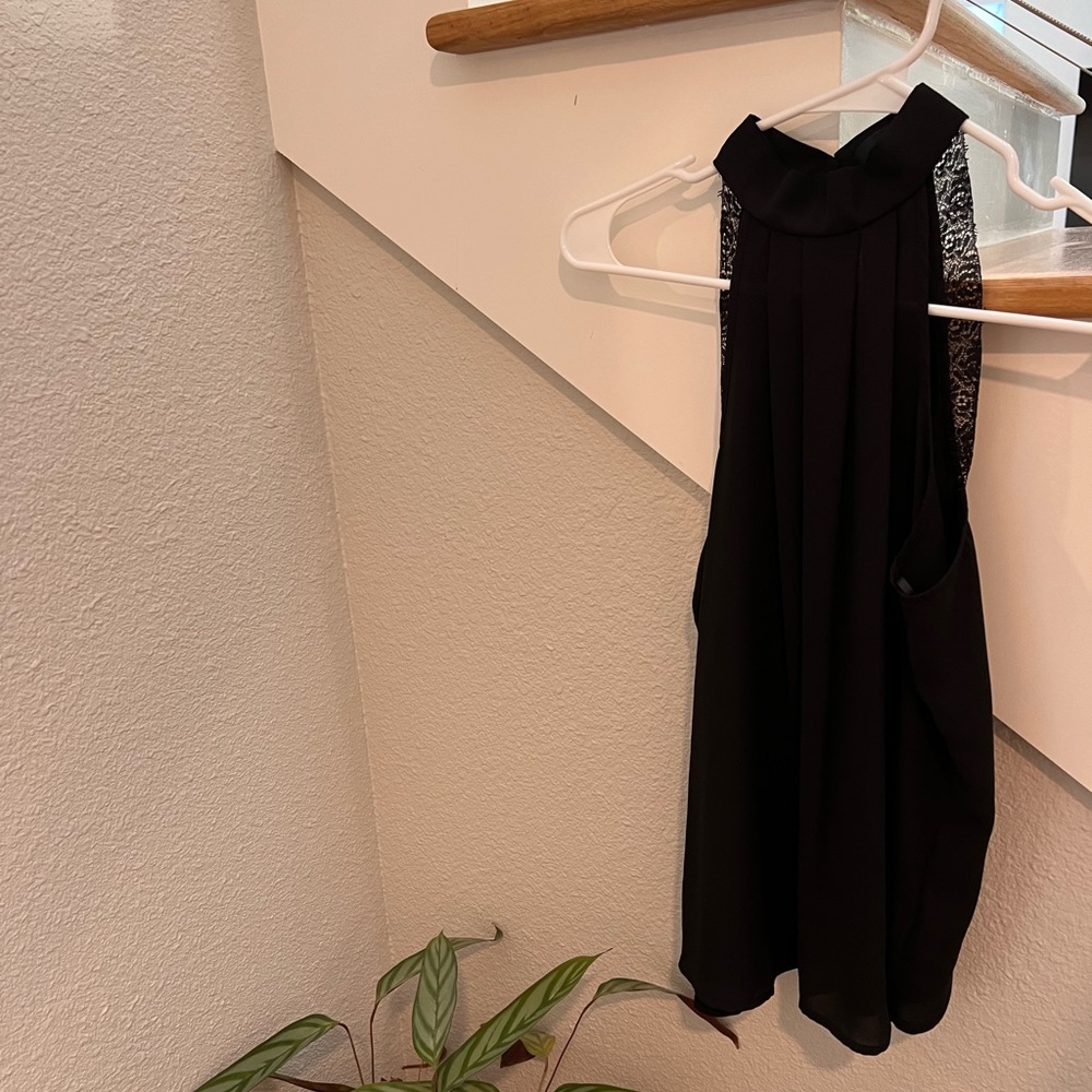 XXI high neck with lace black top